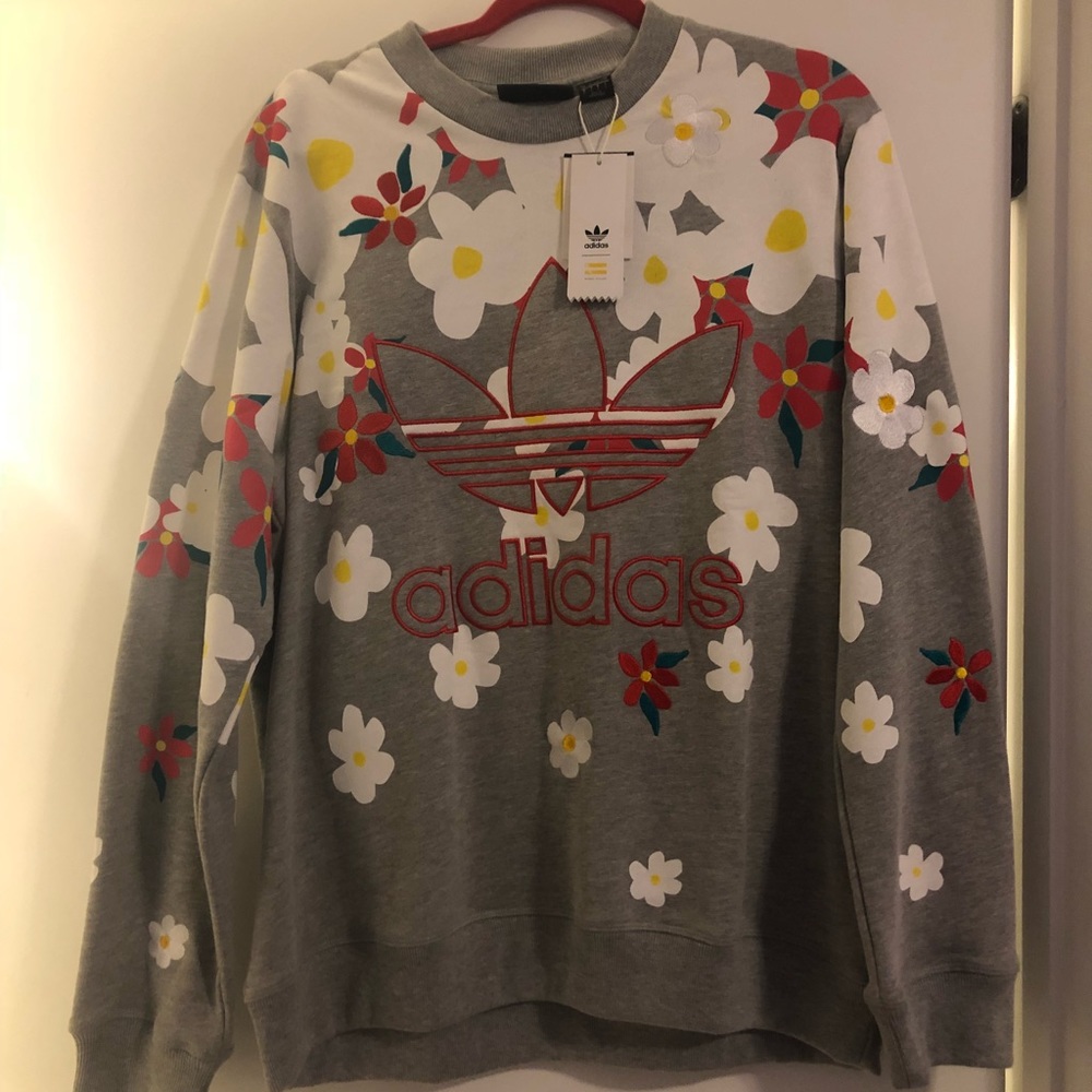 Adidas Sweater